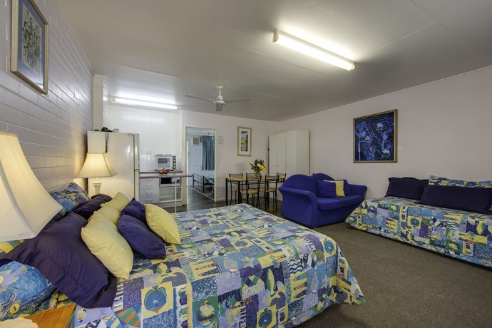 Imagen de la habitación del Motel Hi-Way Units. Foto 5