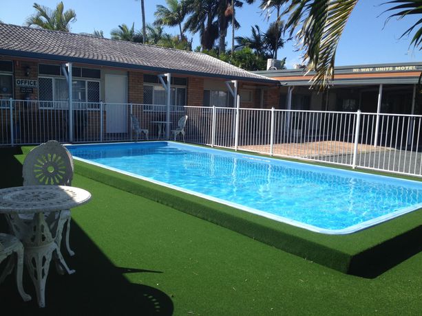 Imagen de la piscina del Motel Hi-Way Units. Foto 19