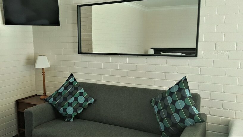 Imagen general del Motel Hibiscus Lakeside. Foto 7