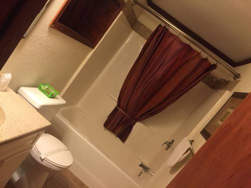 Imagen de la habitación del Motel Highland Court. Foto 6