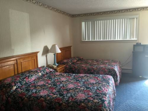 Imagen de la habitación del Motel Highland Hills and Cabins &ndash; A Master Hosts Resort. Foto 4