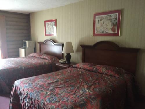 Imagen de la habitación del Motel Highland Hills and Cabins &ndash; A Master Hosts Resort. Foto 11