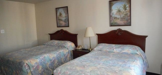 Imagen de la habitación del Motel Highlander, Arlington. Foto 12