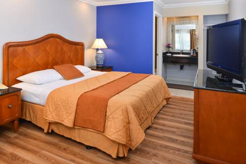 Imagen de la habitación del Motel Highlander, Oakland. Foto 6