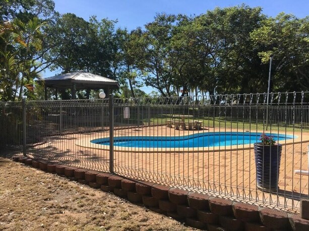 Imagen de la piscina del Motel Hillview. Foto 37