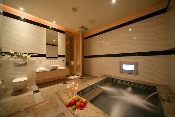 Imagen de la habitación del Motel Hmulan. Foto 29