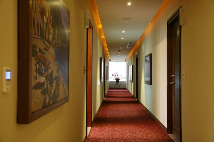 Imagen de los interiores del Motel Hmulan. Foto 39