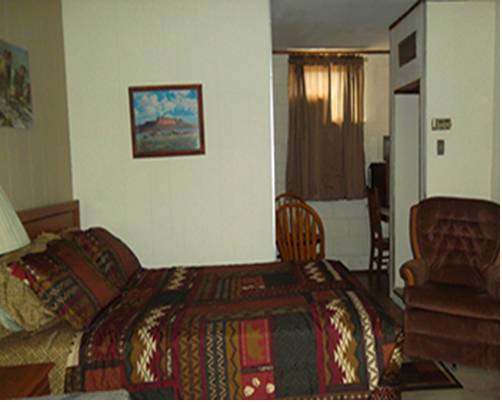 Imagen de la habitación del Motel Holiday, Ca&ntilde;on City. Foto 13