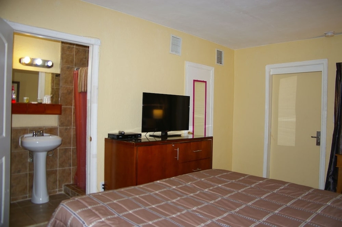 Imagen de la habitación del Motel Holiday House. Foto 12