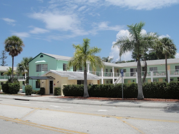 Imagen general del Motel Holiday House, Lake Worth . Foto 1
