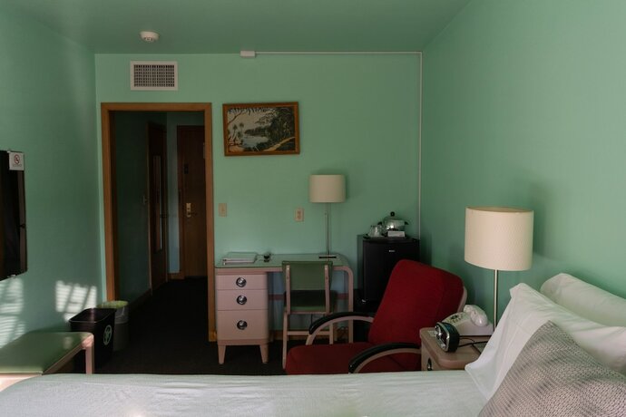 Imagen de la habitación del Motel Holiday Music. Foto 17