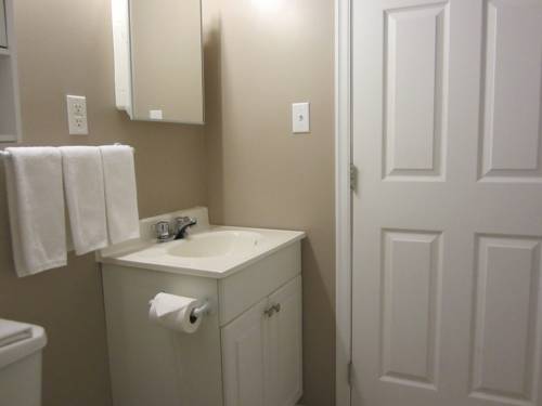 Imagen de la habitación del Motel Holiday and Rv Resort. Foto 9