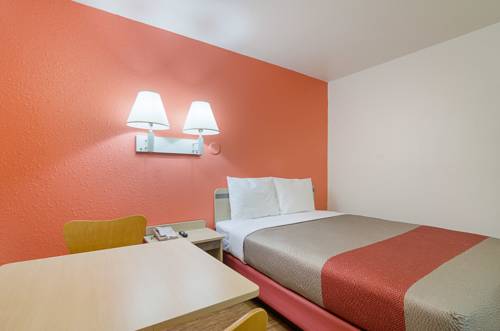 Imagen de la habitación del Motel Home 6 by Townhouse Topeka KS I 70. Foto 15