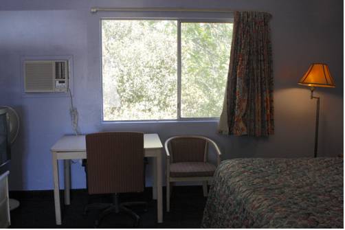 Imagen de la habitación del Motel Homestead, San Luis Obispo. Foto 16