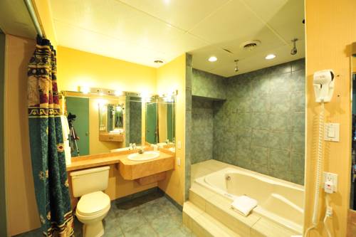 Imagen de la habitación del Motel Hotel Bonsoir. Foto 4