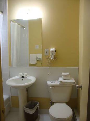 Imagen de la habitación del Motel Hotel Hospitalit&eacute;. Foto 14