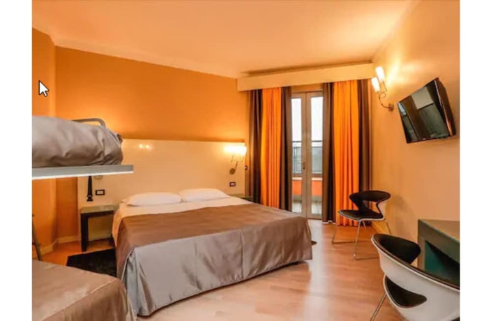 Imagen de la habitación del Motel Hotel Prestige. Foto 8