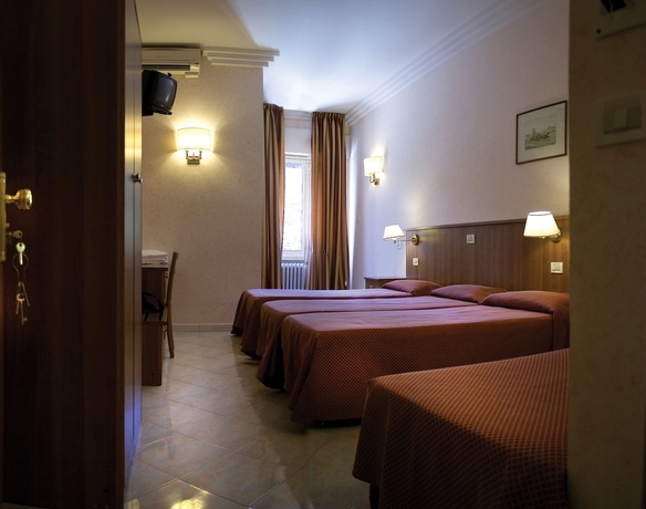 Imagen de la habitación del Motel Hotel Salaria. Foto 15