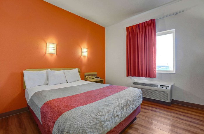 Imagen de la habitación del Motel Howard Johnson by Wyndham Lemoore. Foto 11