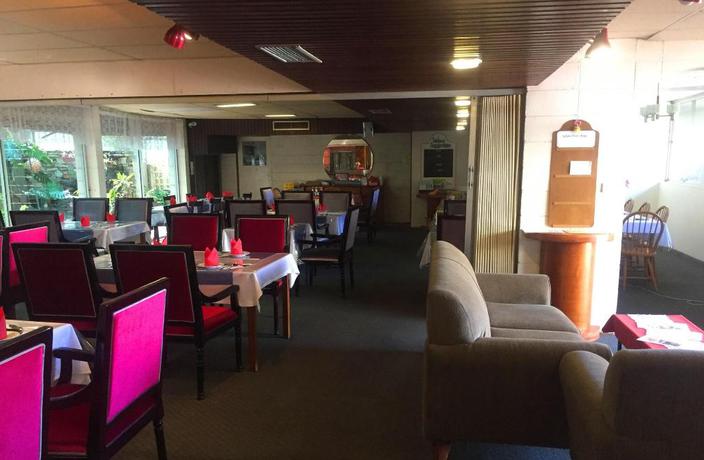 Imagen del bar/restaurante del Motel Inland Oasis. Foto 6