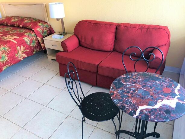 Imagen general del Motel Isle Of Capri. Foto 18
