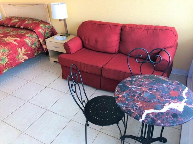 Imagen de la habitación del Motel Isle Of Capri. Foto 23