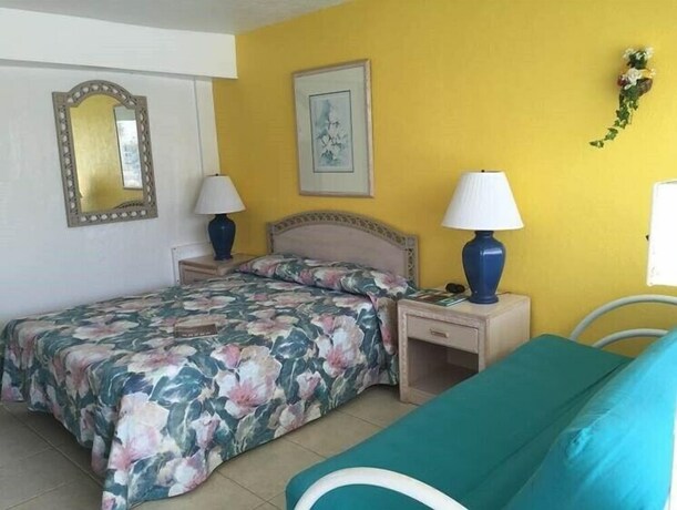 Imagen de la habitación del Motel Isle Of Capri. Foto 27