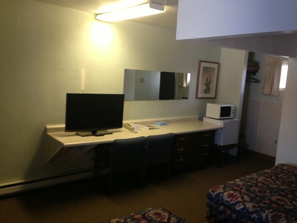 Imagen de la habitación del Motel Jamestown. Foto 16