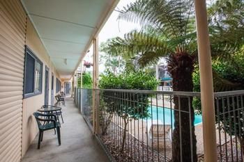 Imagen de los exteriores del Motel Jasmine Lodge, Forster. Foto 9