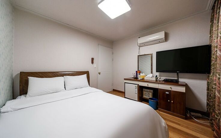 Imagen de la habitación del Motel Jeju Samoa. Foto 18