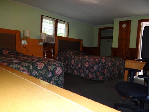 Imagen de la habitación del Motel Jonathan Edwards. Foto 2