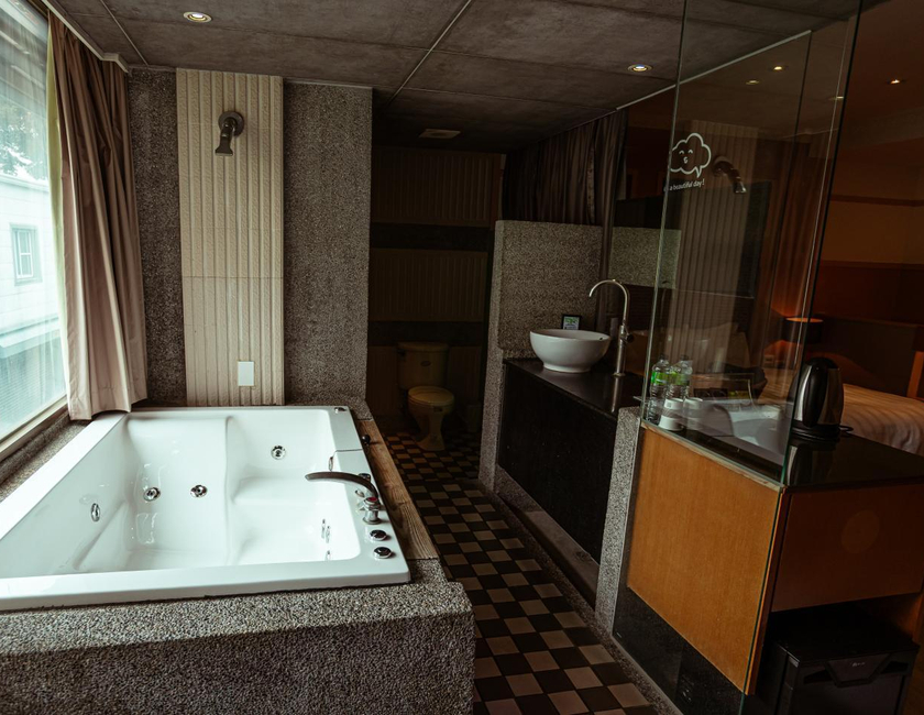 Imagen general del Motel Jungle City. Foto 9