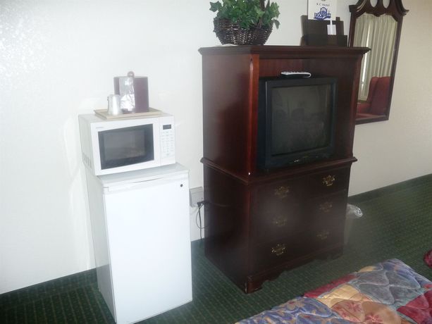 Imagen de los exteriores del Motel Kc. Foto 11