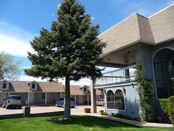 Imagen de los exteriores del Motel Kc. Foto 14