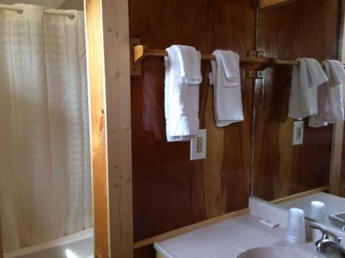 Imagen de la habitación del Motel King Hendrick And Suites. Foto 2