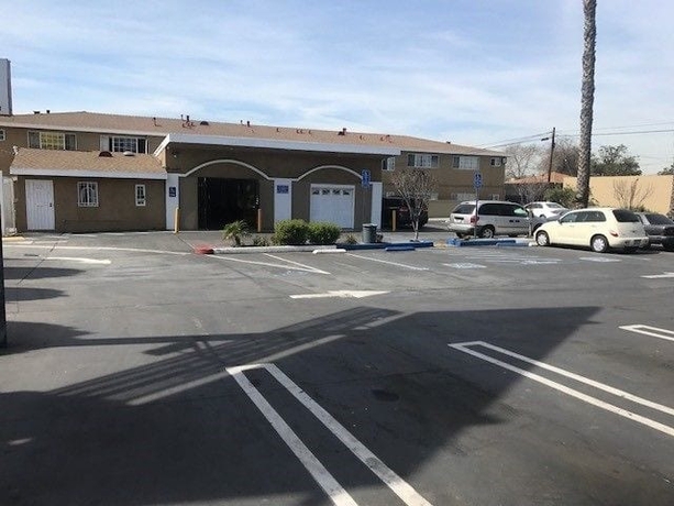 Imagen general del Motel Kings, Inglewood. Foto 2