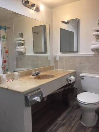 Imagen de la habitación del Motel Kings Lodge, Monterey Park. Foto 6