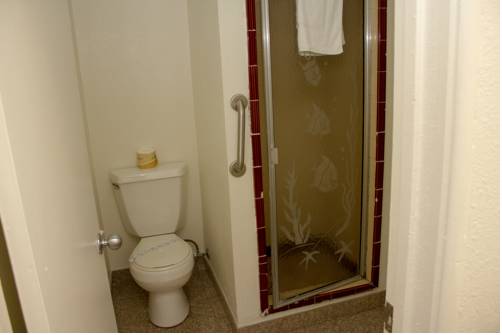 Imagen de la habitación del Motel King's Rest. Foto 7