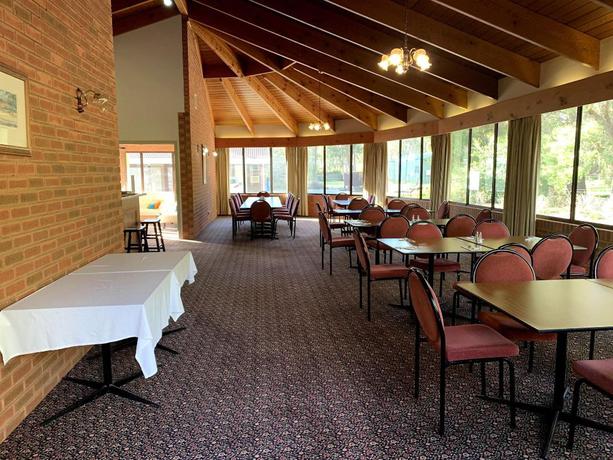 Imagen general del Motel Kingswood Apartments. Foto 2