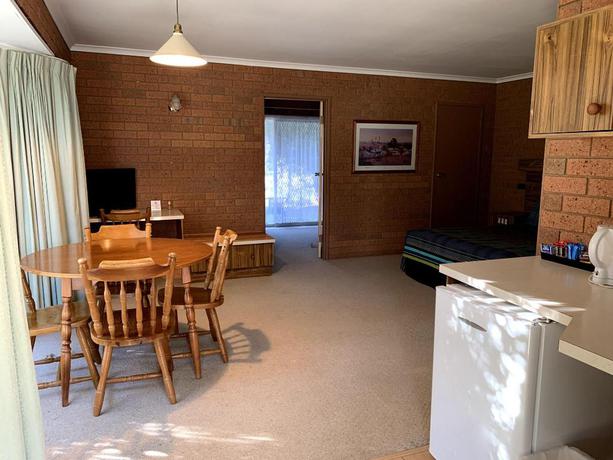 Imagen de la habitación del Motel Kingswood Apartments. Foto 16