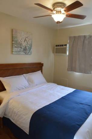 Imagen de la habitación del Motel Knights Inn Merritt. Foto 11