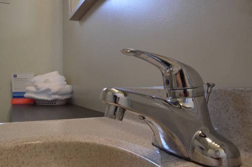 Imagen de la habitación del Motel Knights Inn Merritt. Foto 14