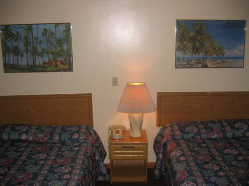 Imagen de la habitación del Motel Knotty Pine. Foto 3