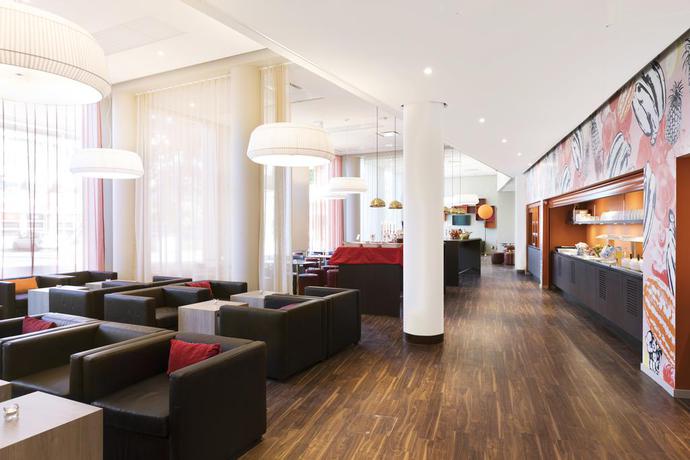 Imagen del bar/restaurante del Motel L Älvsjö. Foto 2