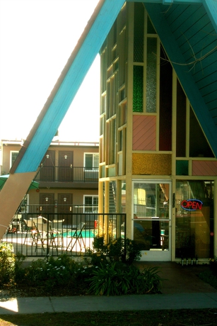 Imagen general del Motel La Casa Inn, Pasadena. Foto 2