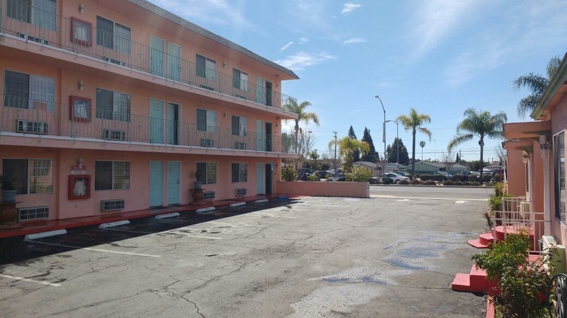 Imagen general del Motel La Petite Rouge. Foto 4