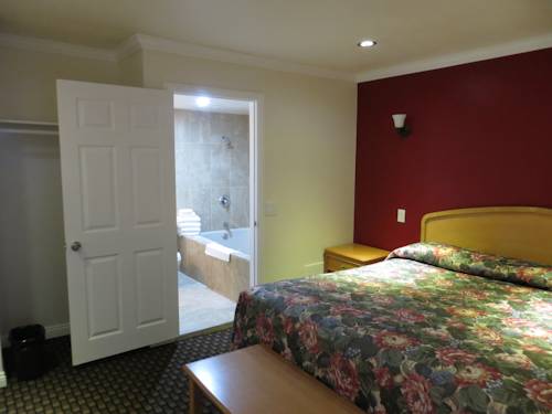 Imagen de la habitación del Motel La Puente Inn. Foto 9