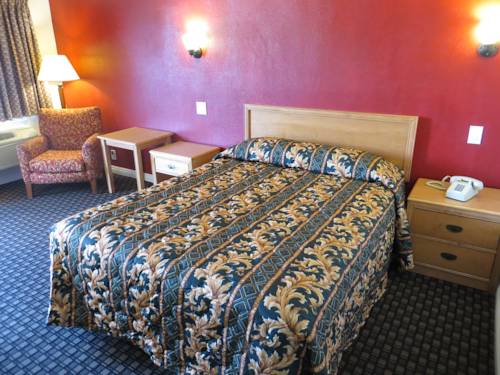 Imagen de la habitación del Motel La Puente Inn. Foto 11