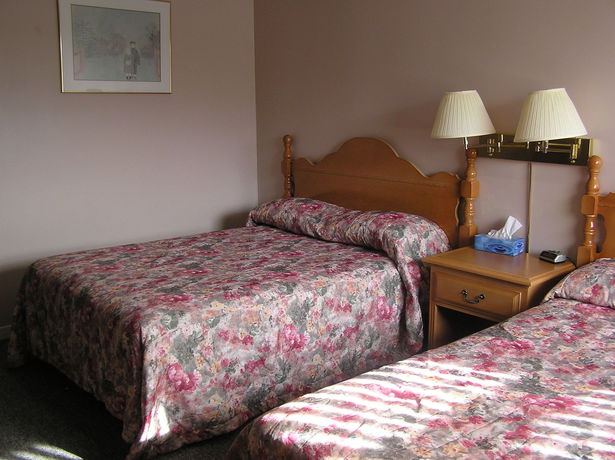 Imagen de la habitación del Motel La Roma. Foto 4