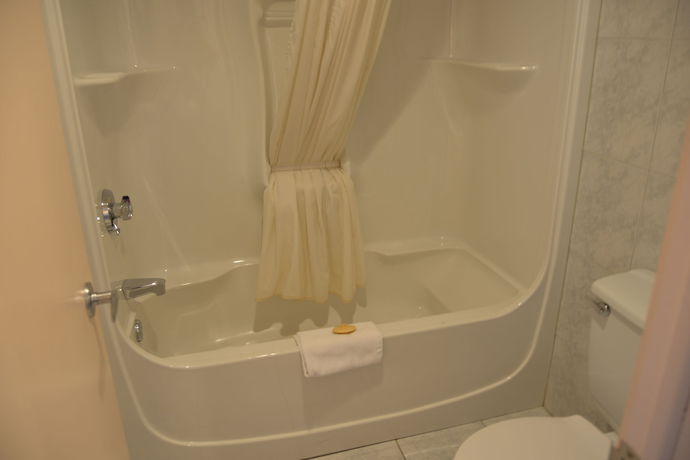 Imagen de la habitación del Motel La Siesta, Longueuil. Foto 8